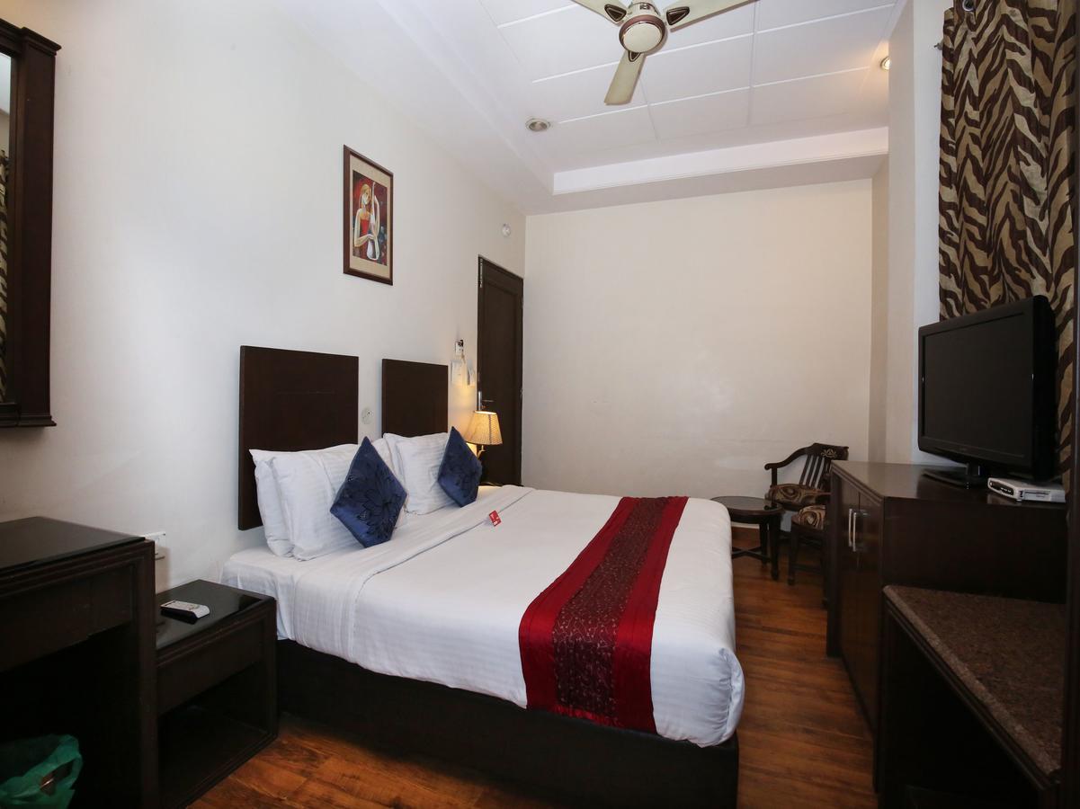 Hotel Oyo Flagship 113 Golden Temple Road Amritsar Esterno foto